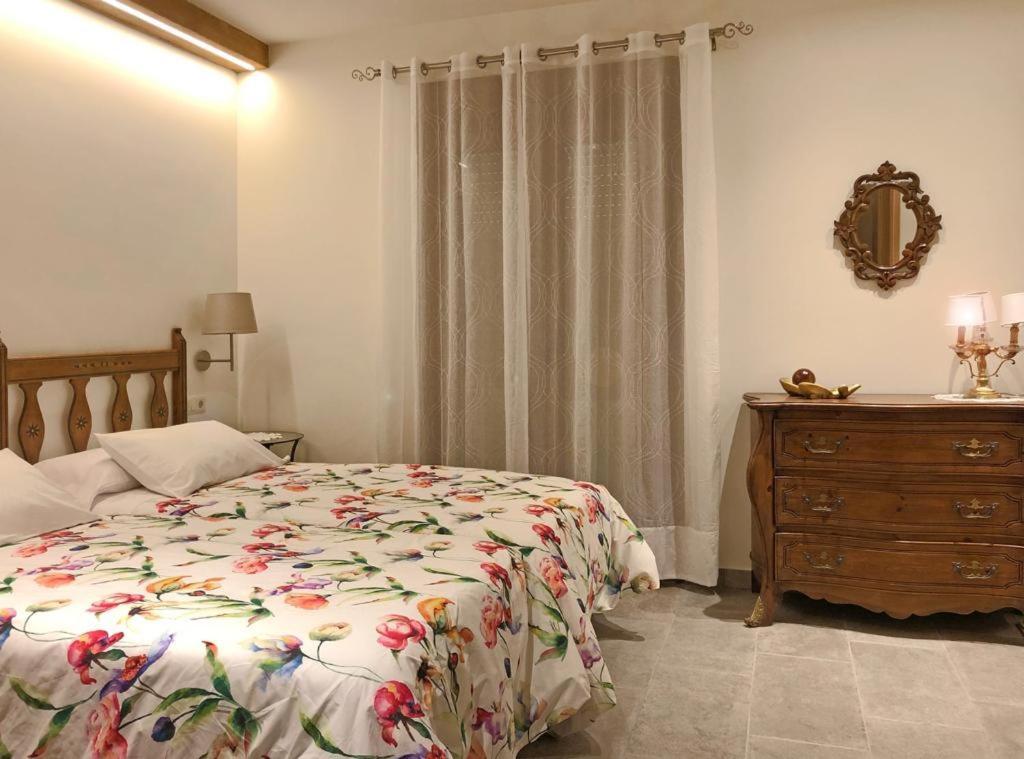 Appartement Cami De La Font à Cretas Extérieur photo