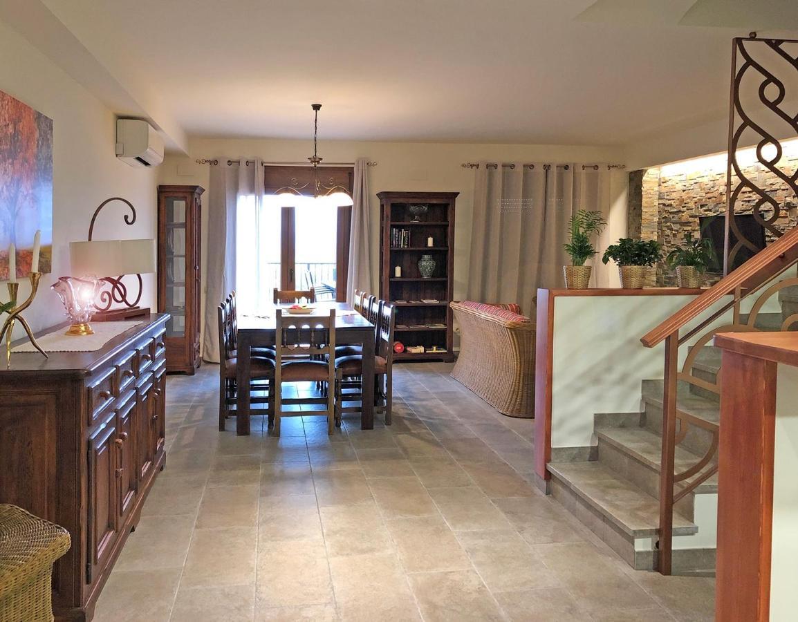 Appartement Cami De La Font à Cretas Extérieur photo
